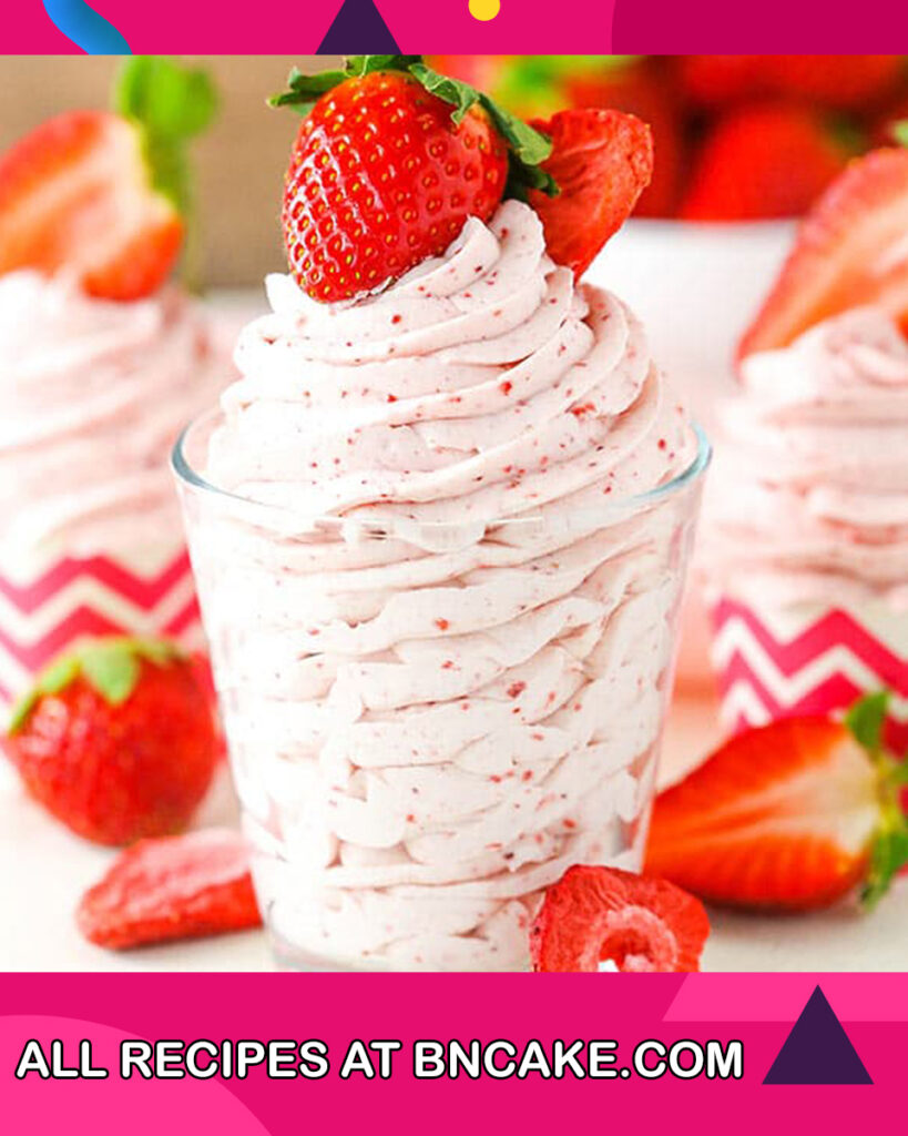 Strawberry-Whipped-Cream-6