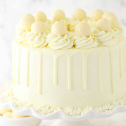 White-Chocolate-Cake