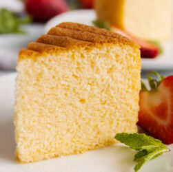 Soft-Genoise-Sponge