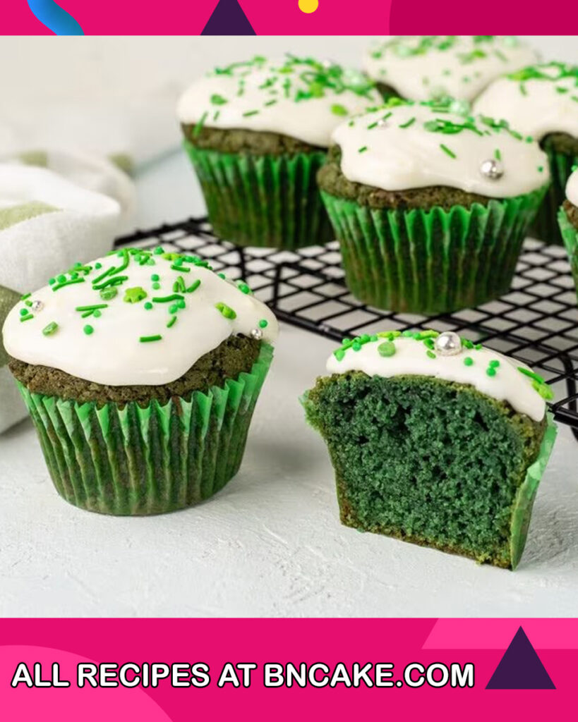 Green-Velvet-Cupcakes-2