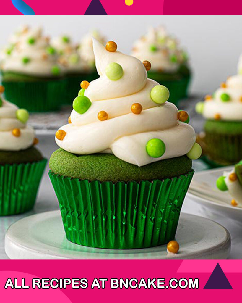 Green-Velvet-Cupcakes-1