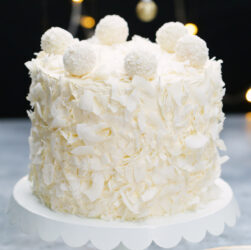 White-Velvet-Cake