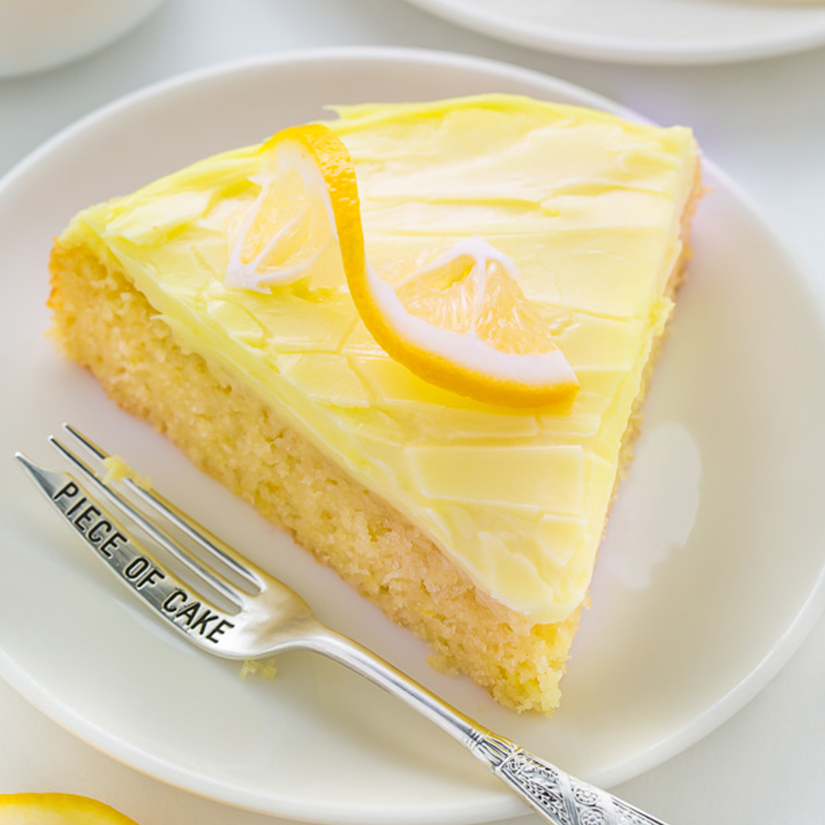 Lemon-Cream-Cake