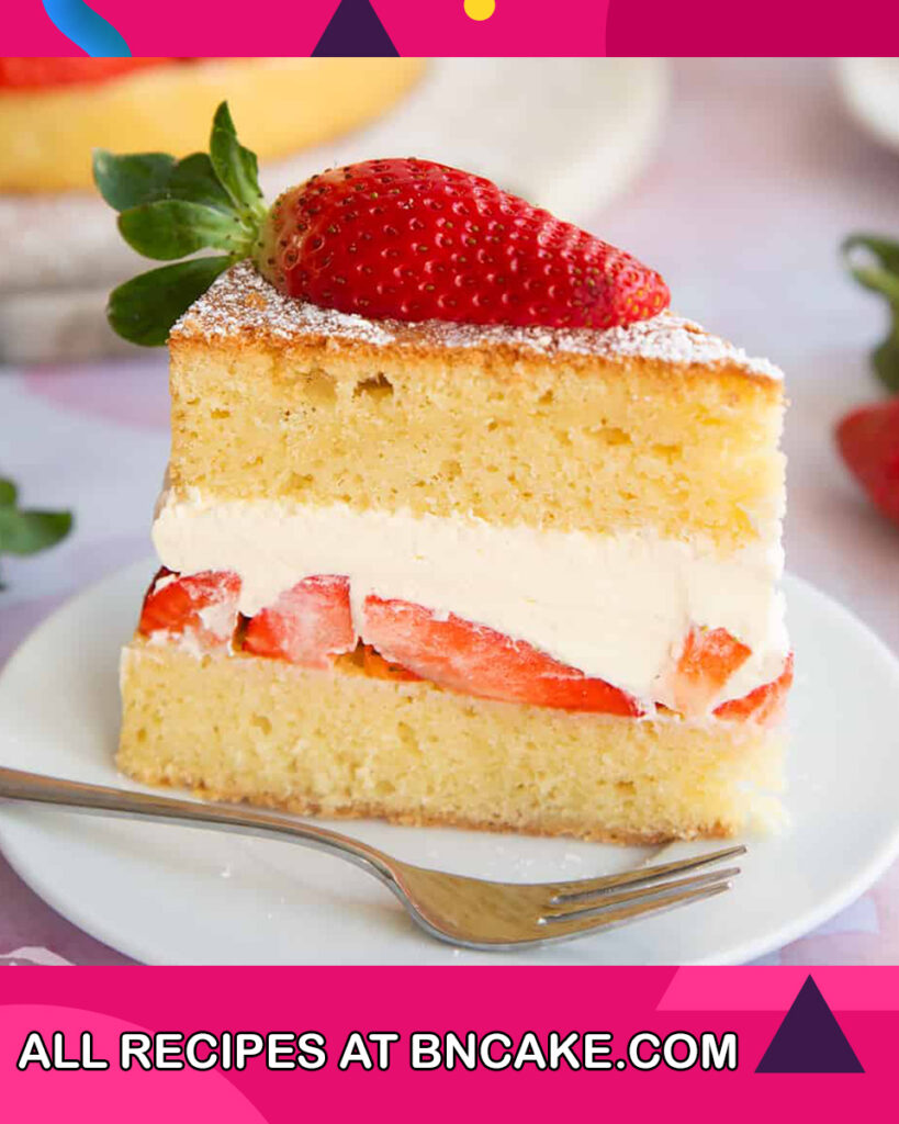 Strawberry-Whipped-Cream-Cake-2