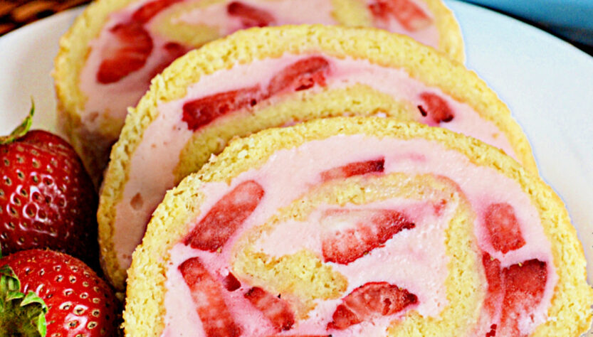 Strawberry-Roll-Cake
