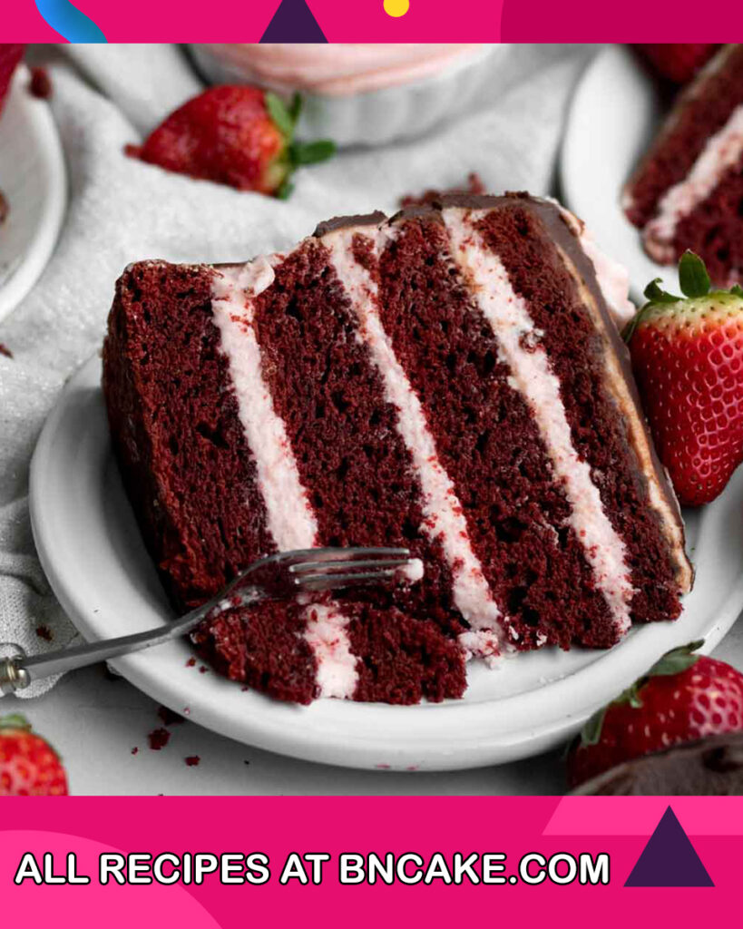 Strawberry-Red-Velvet-Cake-4