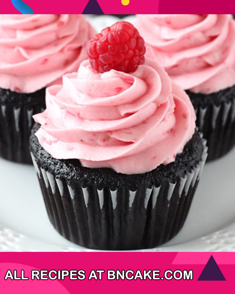 Chocolate-Raspberry-Cupcakes-5