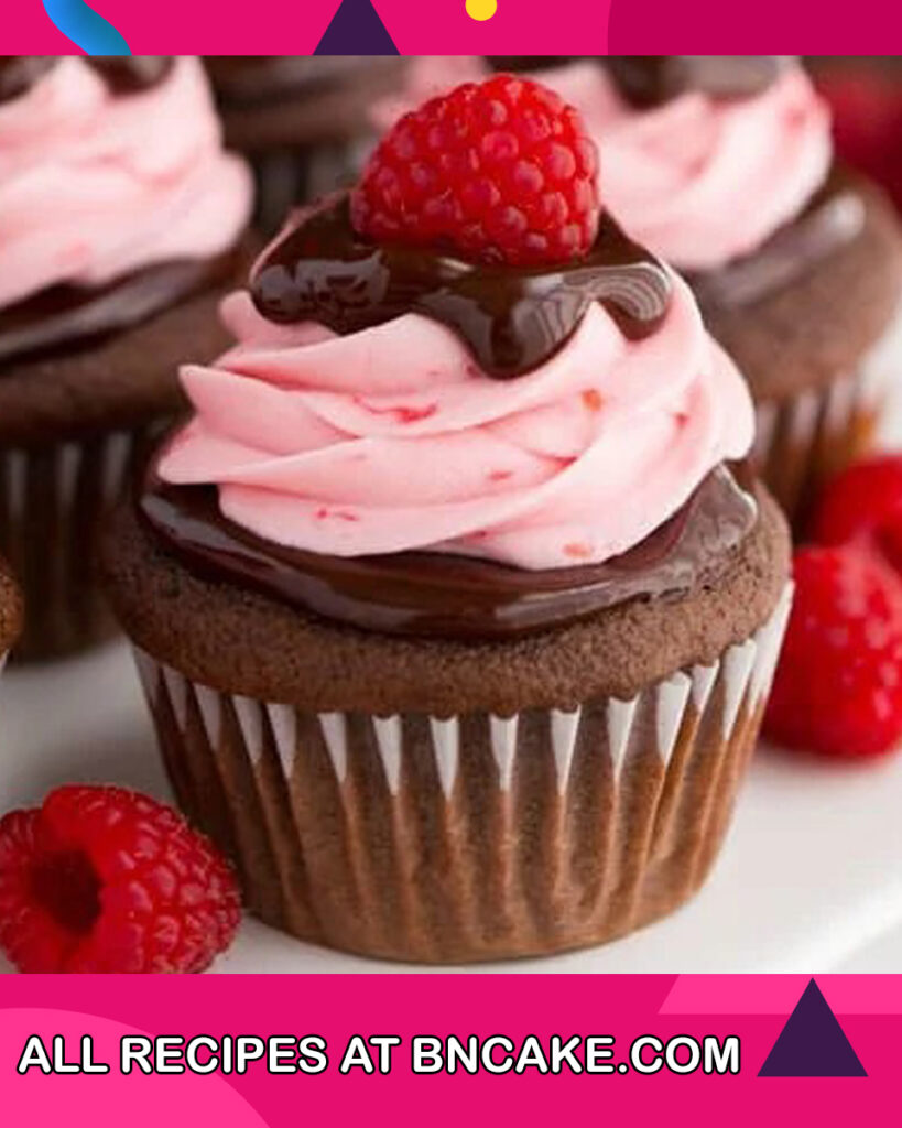 Chocolate-Raspberry-Cupcakes-1